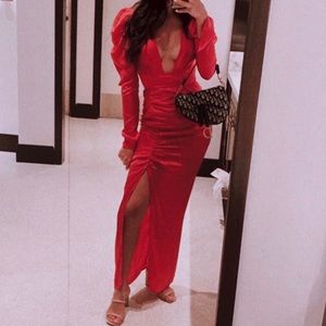 Pink/red ish rococo sand dress puff sleeve with leg slit